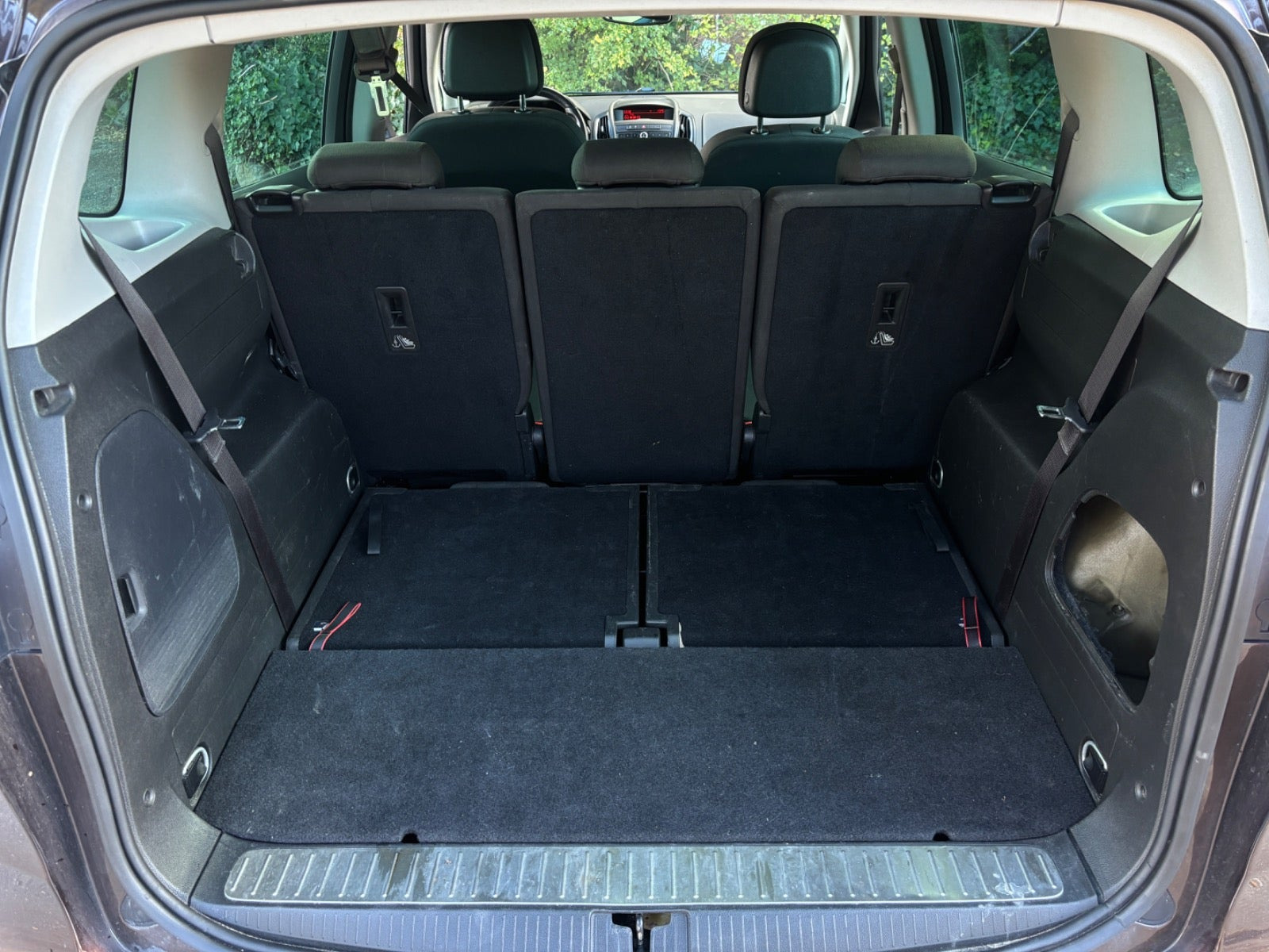 undefined Opel Zafira Tourer fra 2012