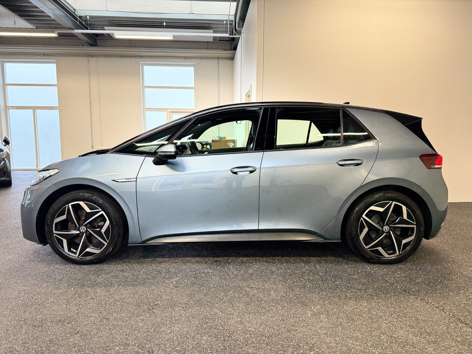Blå VW ID.3 fra 2023