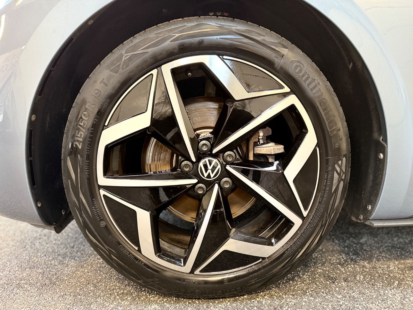 Blå VW ID.3 fra 2023