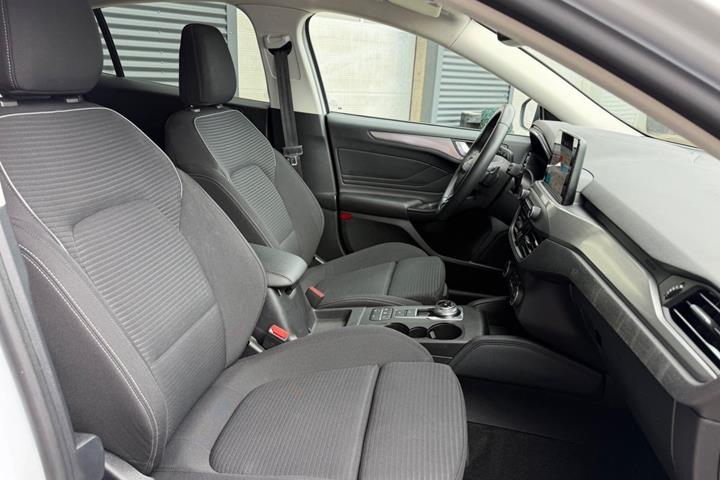 Hvid Ford Focus fra 2019
