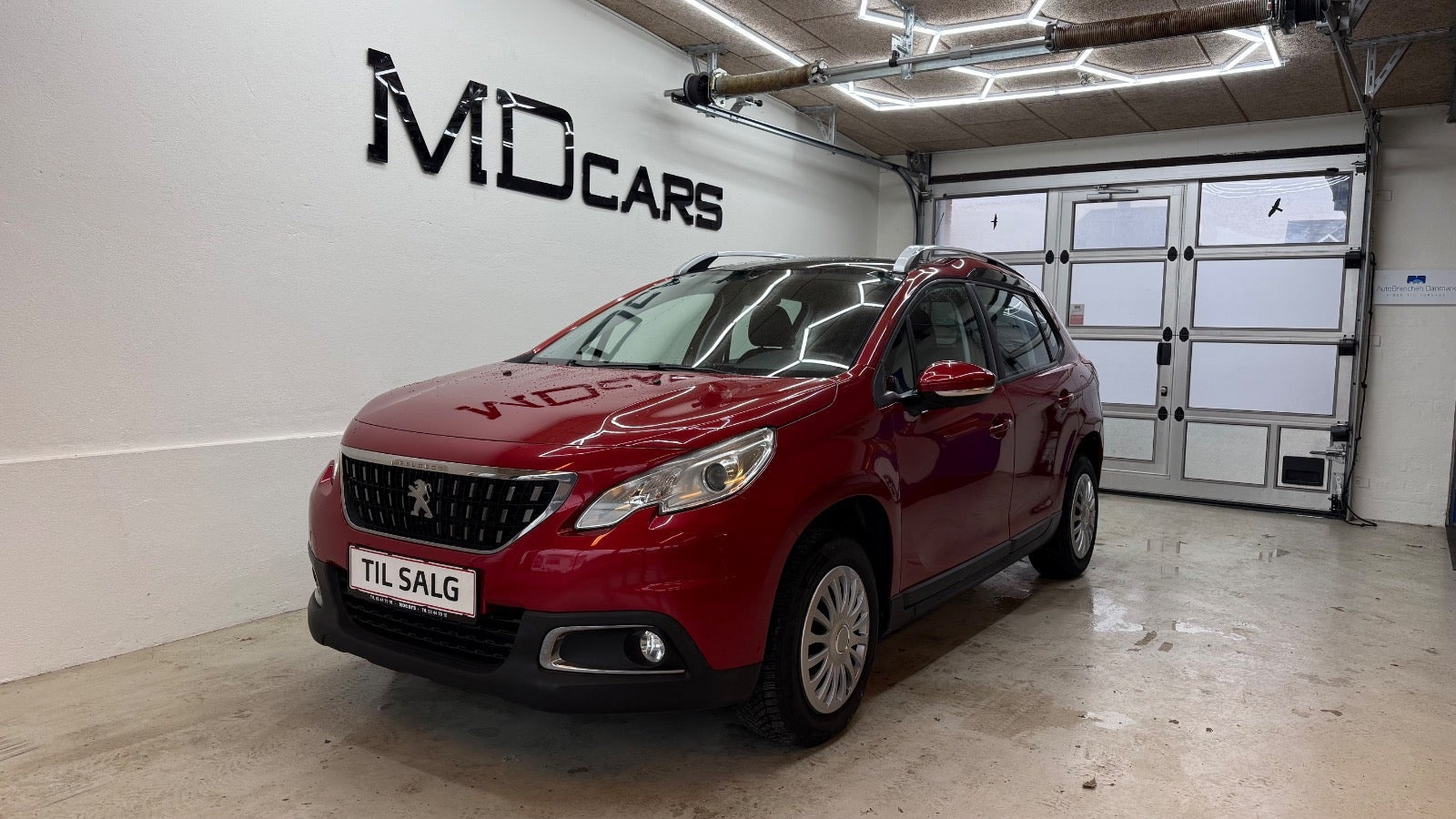 Peugeot 2008 1,2 PureTech 110 Allure Sky