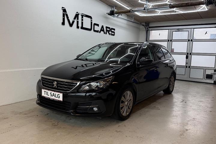 Sort Peugeot 308 fra 2020