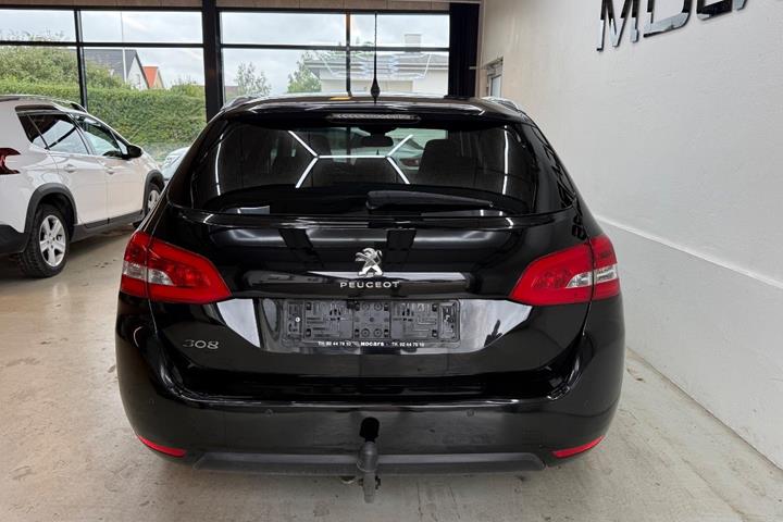 Sort Peugeot 308 fra 2020