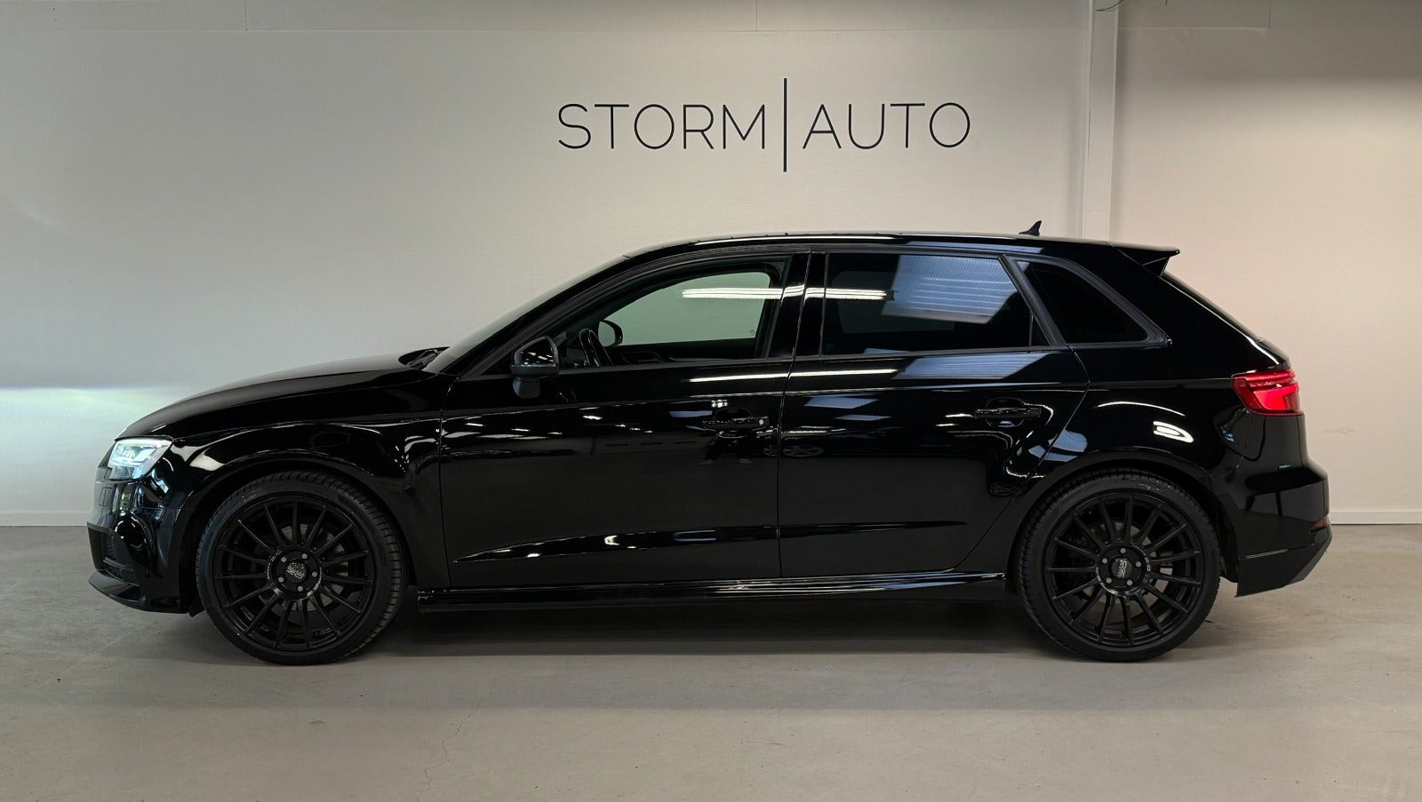 Sort Audi A3 fra 2019