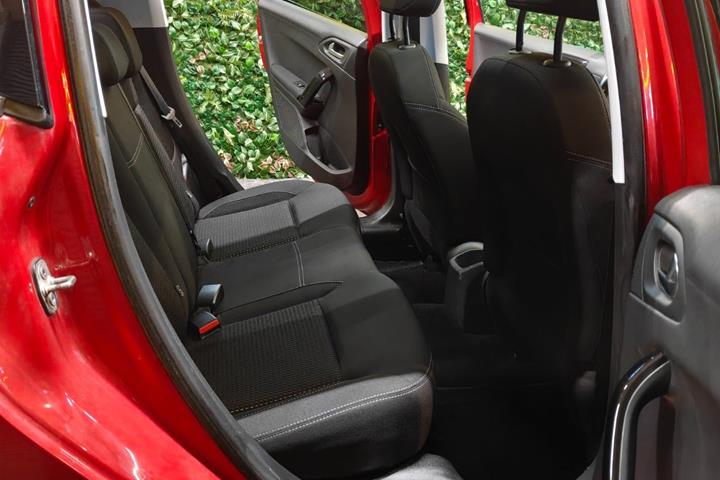undefined Peugeot 208 fra 2019