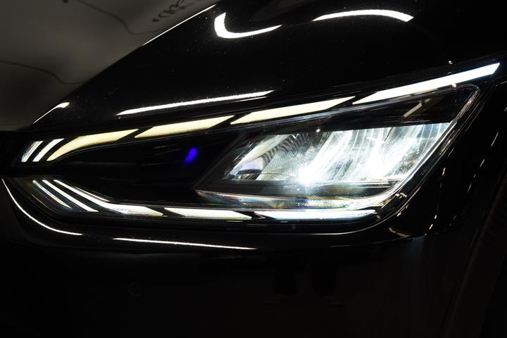 Sort Kia EV6 fra 2022
