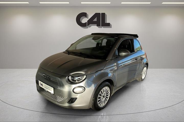 Grå Fiat 500e fra 2023