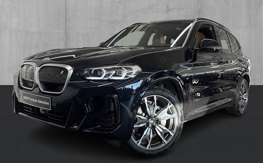 BMW iX3 Charged M-Sport