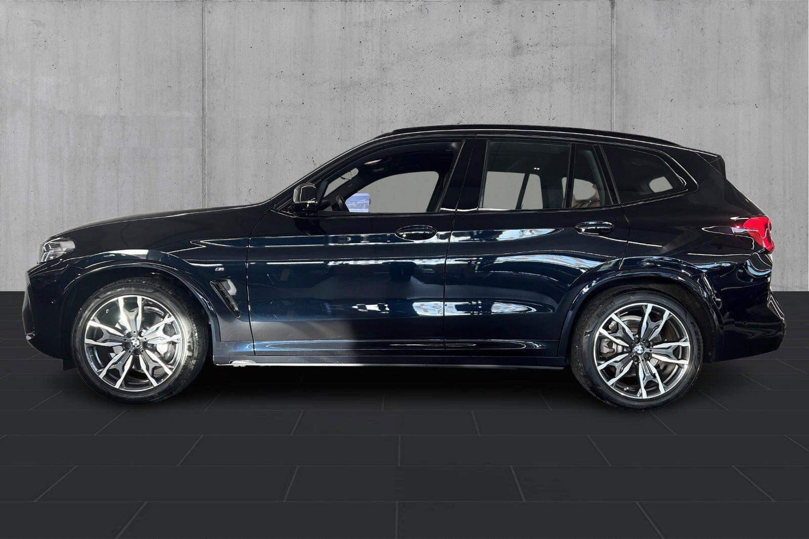 Sort BMW iX3 fra 2022