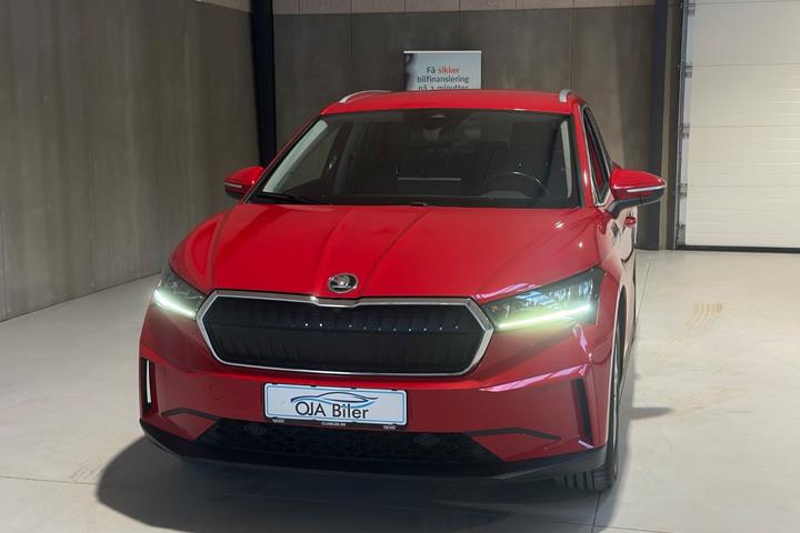 Rød Skoda Enyaq fra 2021