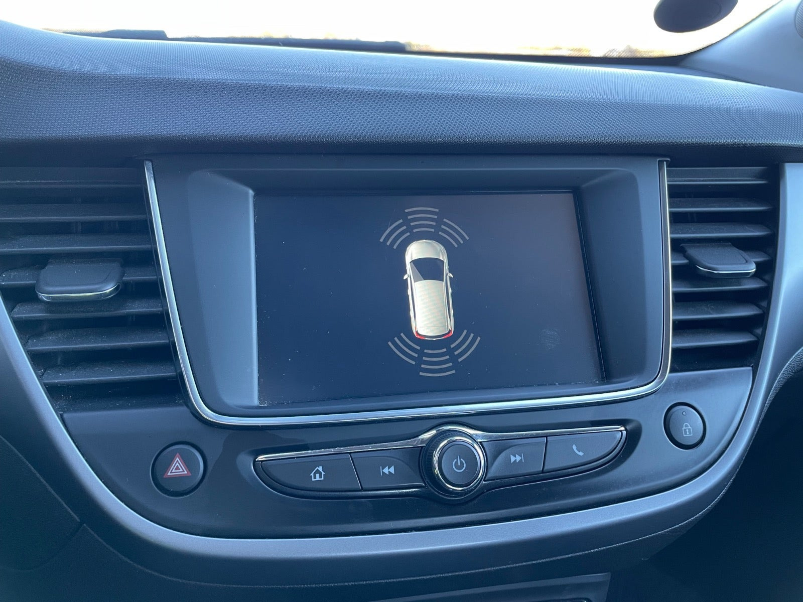 Sort Opel Crossland X fra 2020
