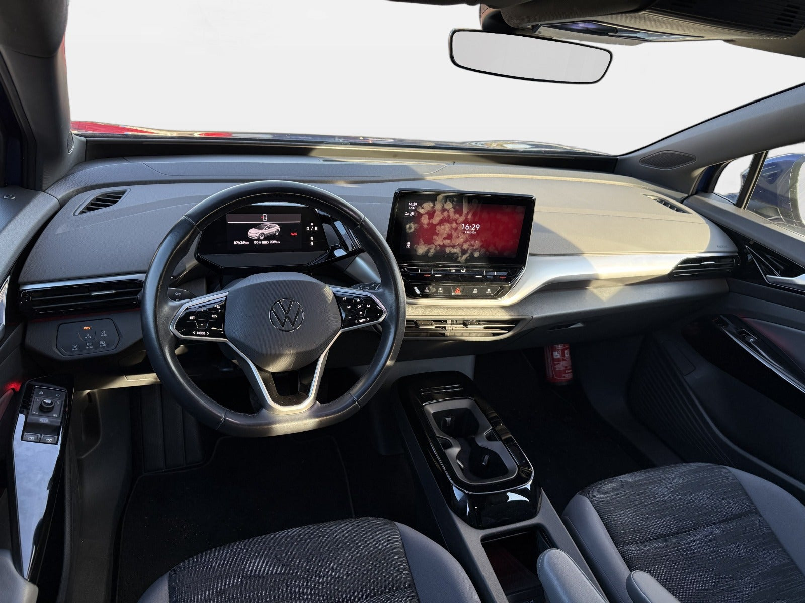 Blå VW ID.4 fra 2021