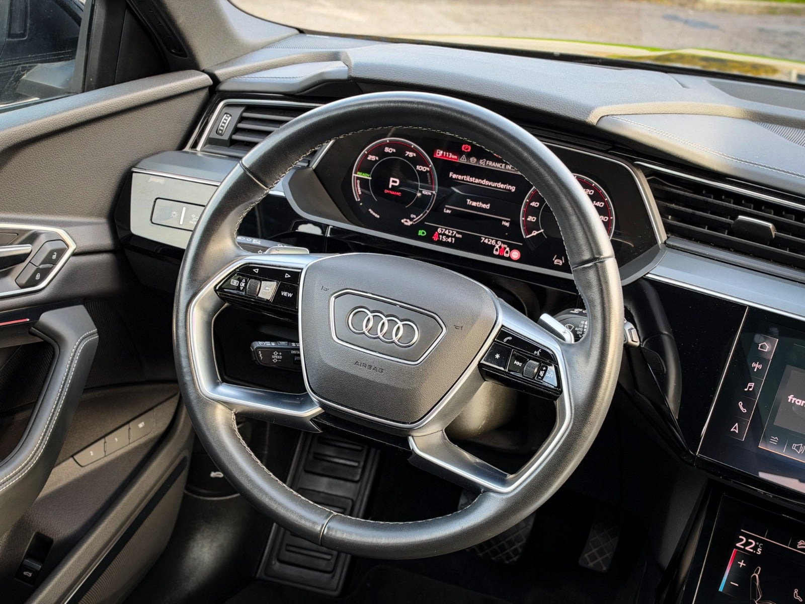 Sort Audi Q8 e-tron fra 2024