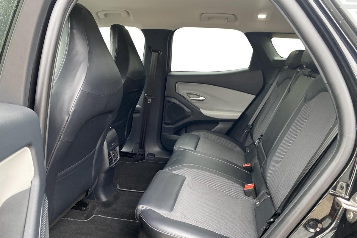 Sort Ford Explorer fra 2025