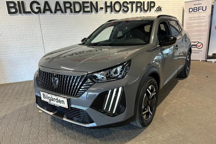 Grå Peugeot 2008 fra 2024