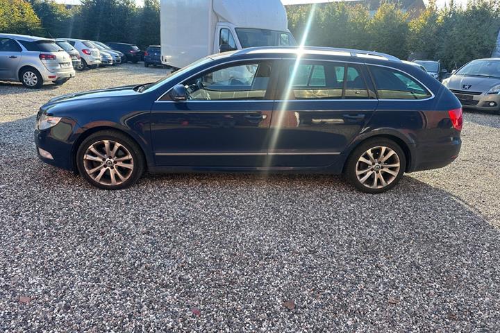 undefined Skoda Superb fra 2012