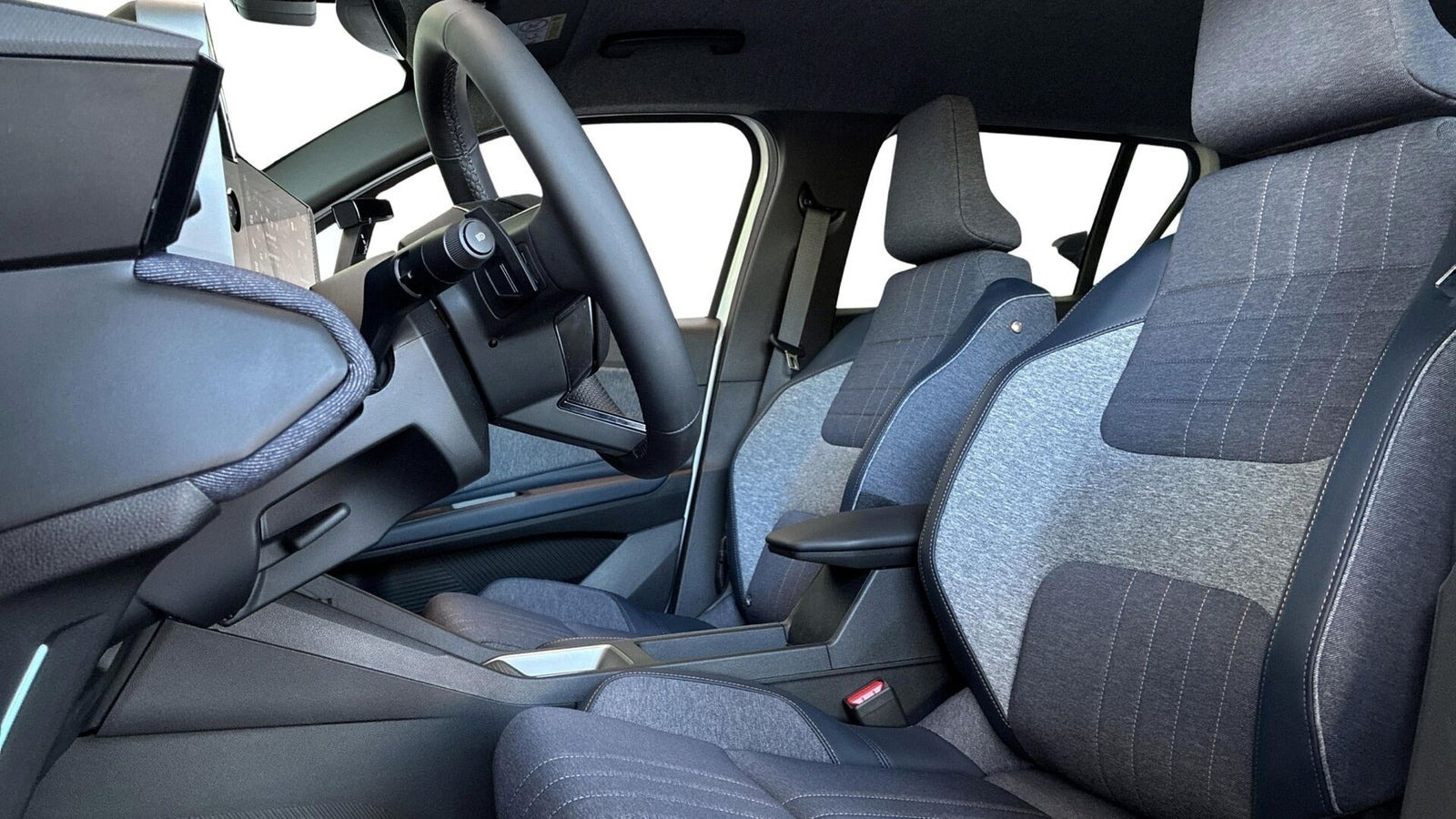 Hvid Renault 4 E-Tech fra 2026