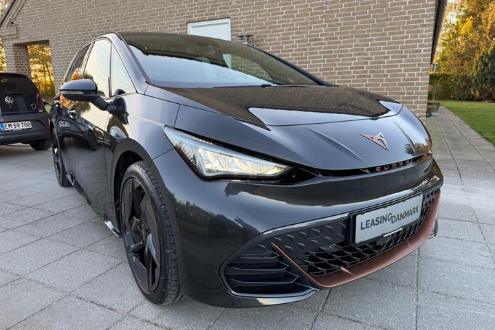 Grå Cupra Born fra 2022