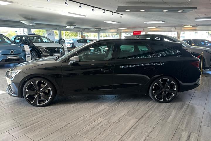 Sort Cupra Leon fra 2022