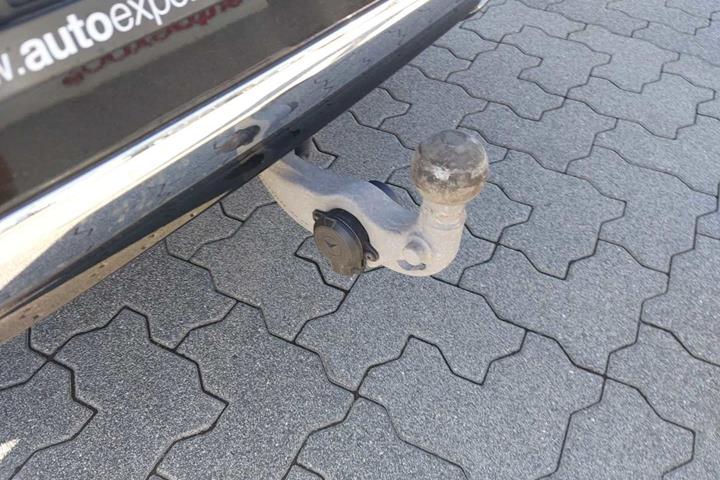 Hvid Mercedes EQS500 fra 2024
