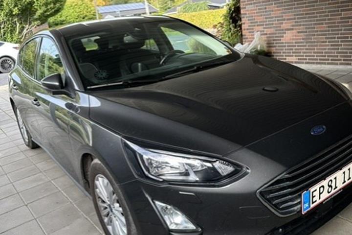 Grå Ford Focus fra 2020