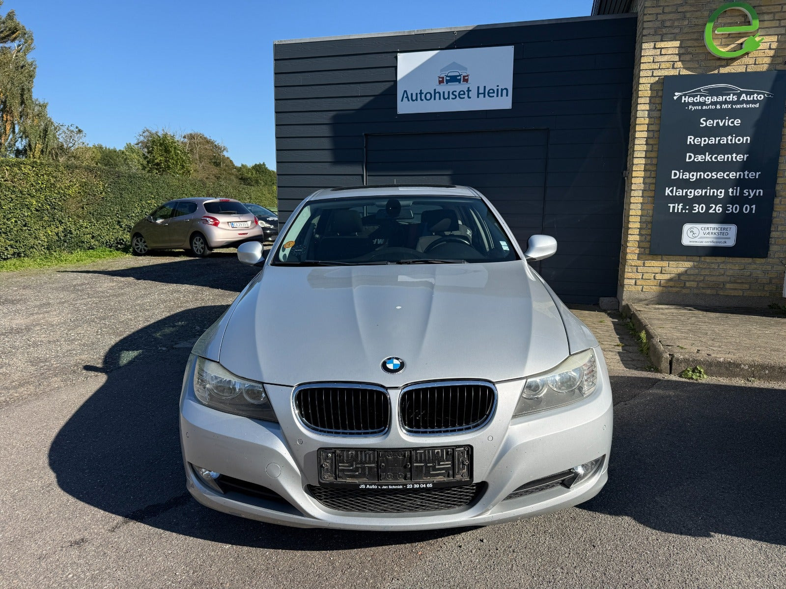 Sølv BMW 320d fra 2010