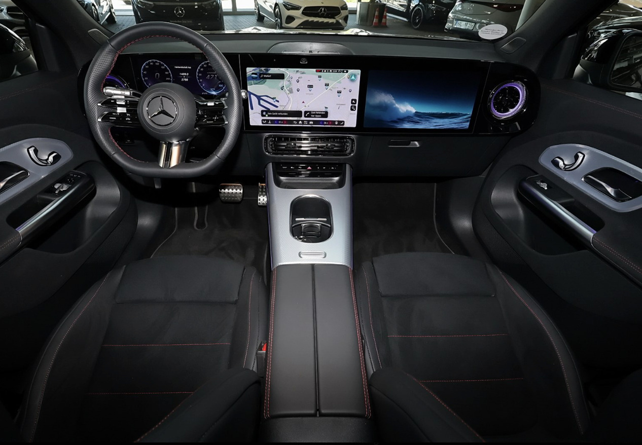 Sort Mercedes GLB250+ fra 2026