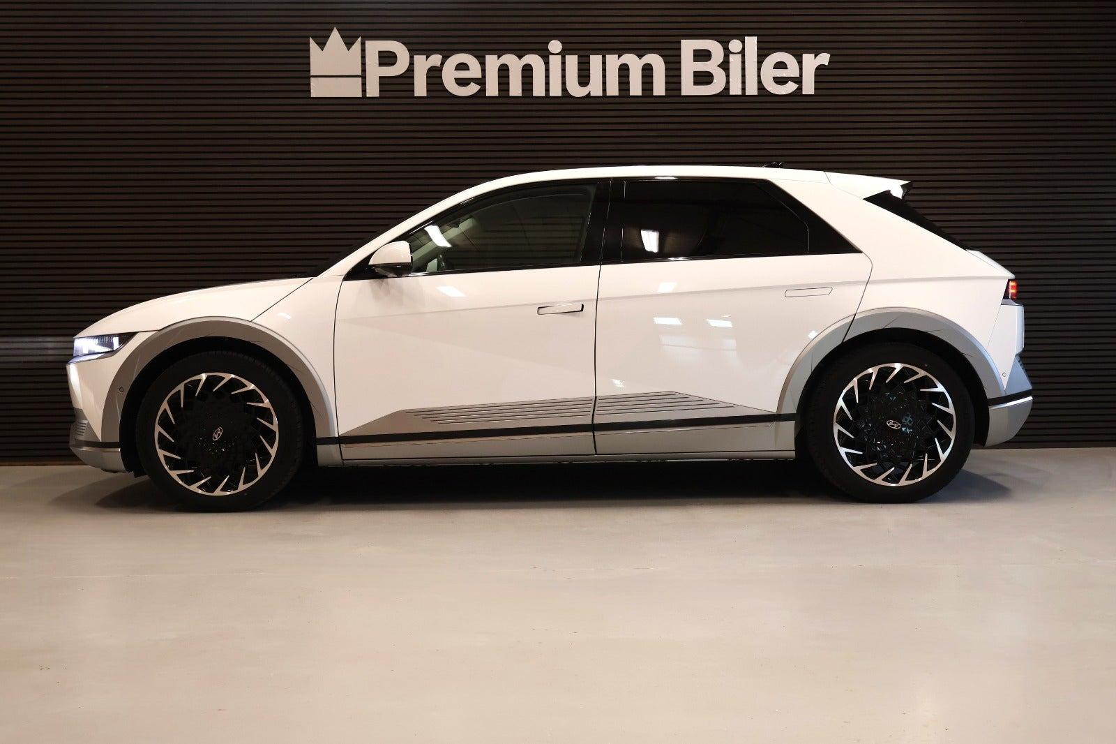 Hvid Hyundai Ioniq 5 fra 2023