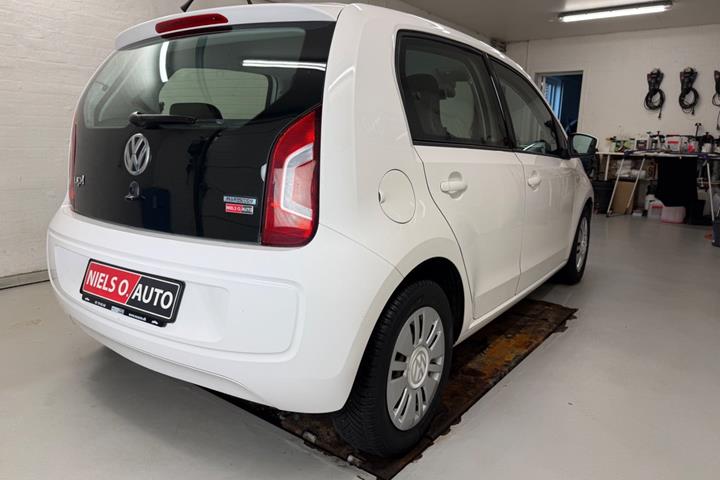 Hvid VW UP! fra 2013