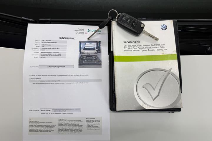 Hvid VW UP! fra 2013