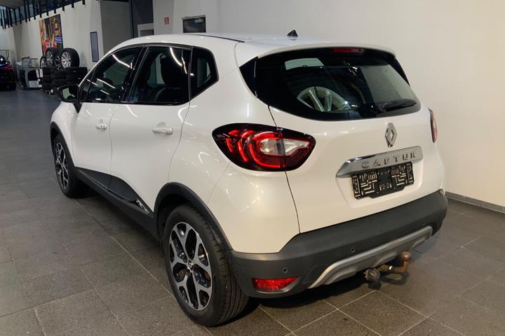 Hvid Renault Captur fra 2017