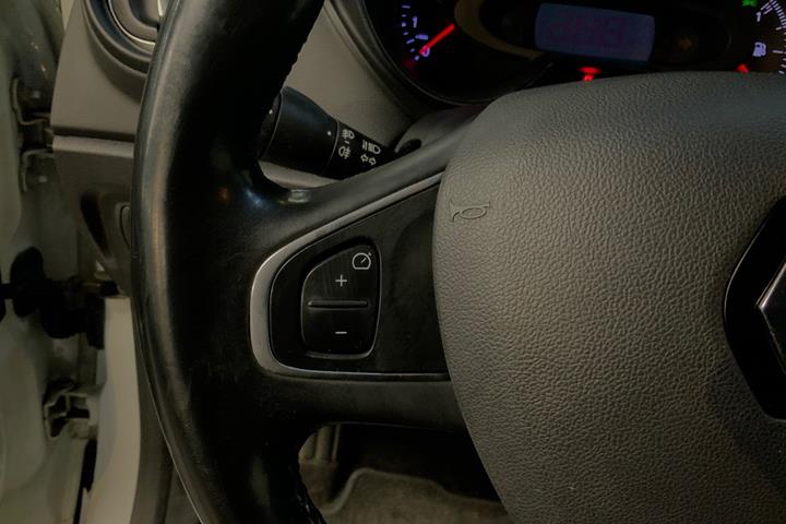 Hvid Renault Captur fra 2017