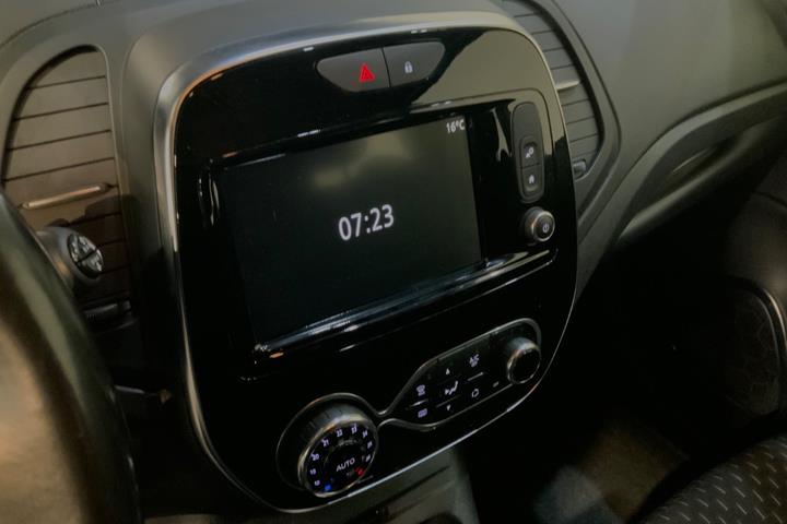 Hvid Renault Captur fra 2017