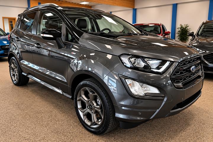 Grå Ford EcoSport fra 2018