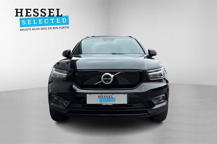 Sort Volvo XC40 fra 2022