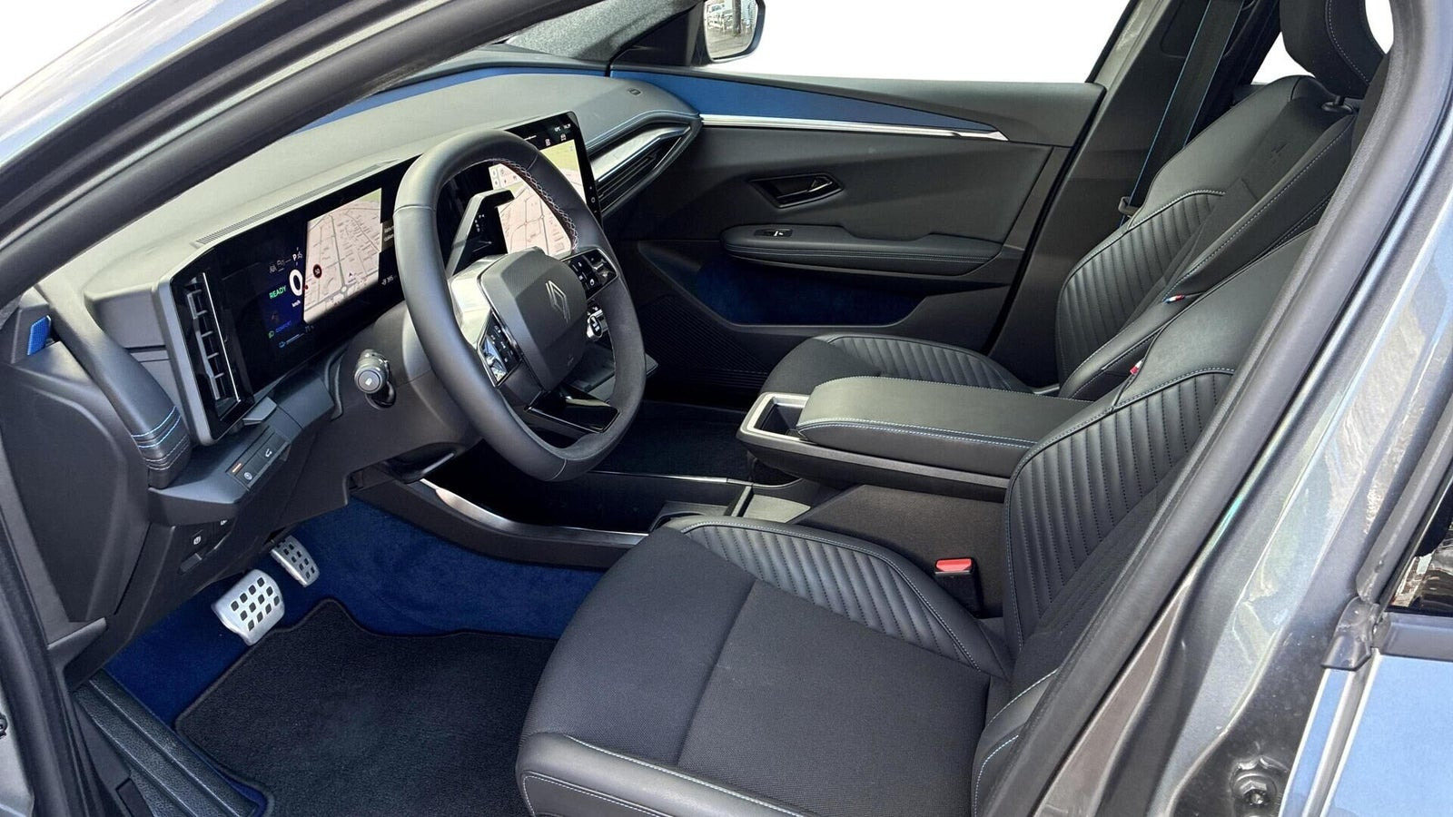 Sort Renault Scenic E-Tech fra 2026