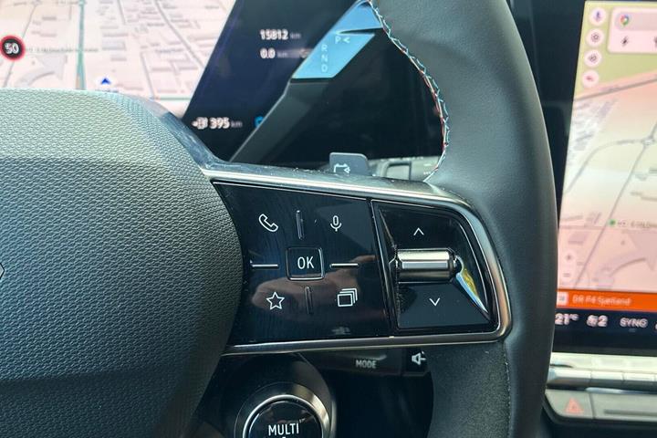 Sort Renault Scenic E-Tech fra 2026