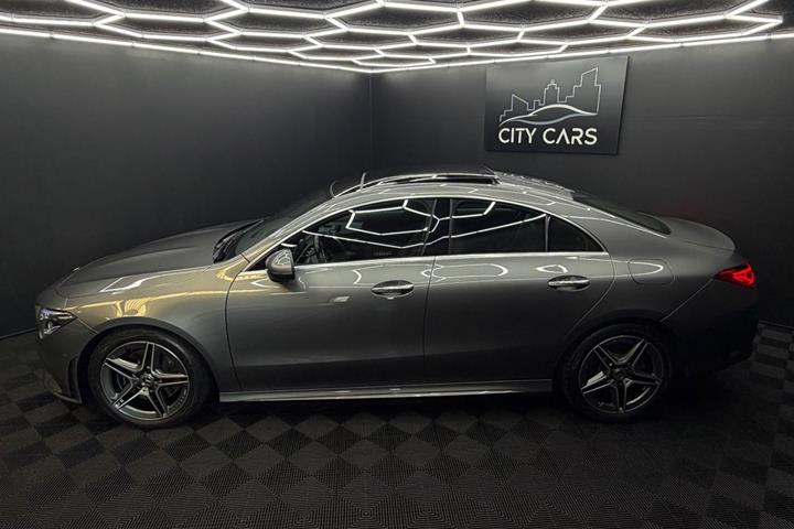 Grå Mercedes CLA220 d fra 2020