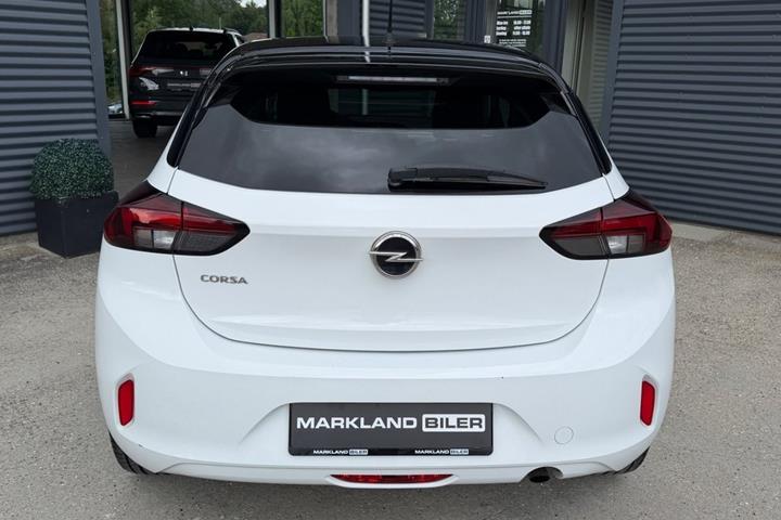 Hvid Opel Corsa fra 2020
