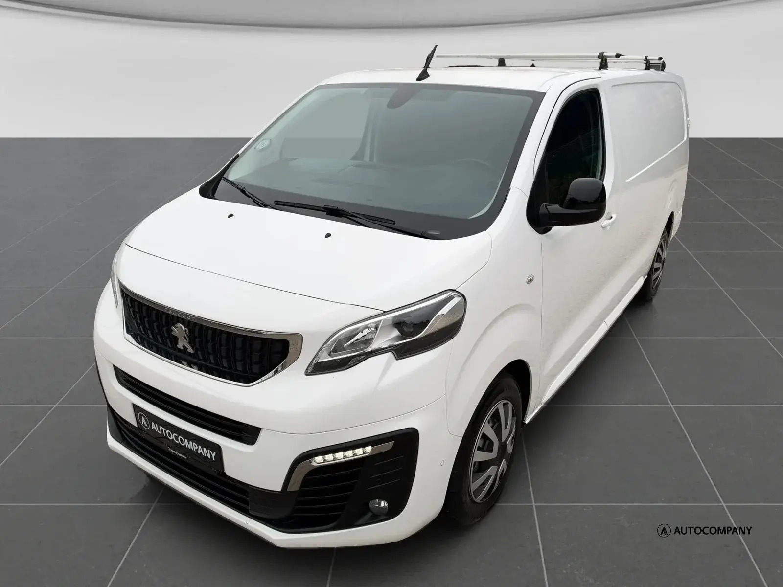 Hvid Peugeot Expert fra 2022