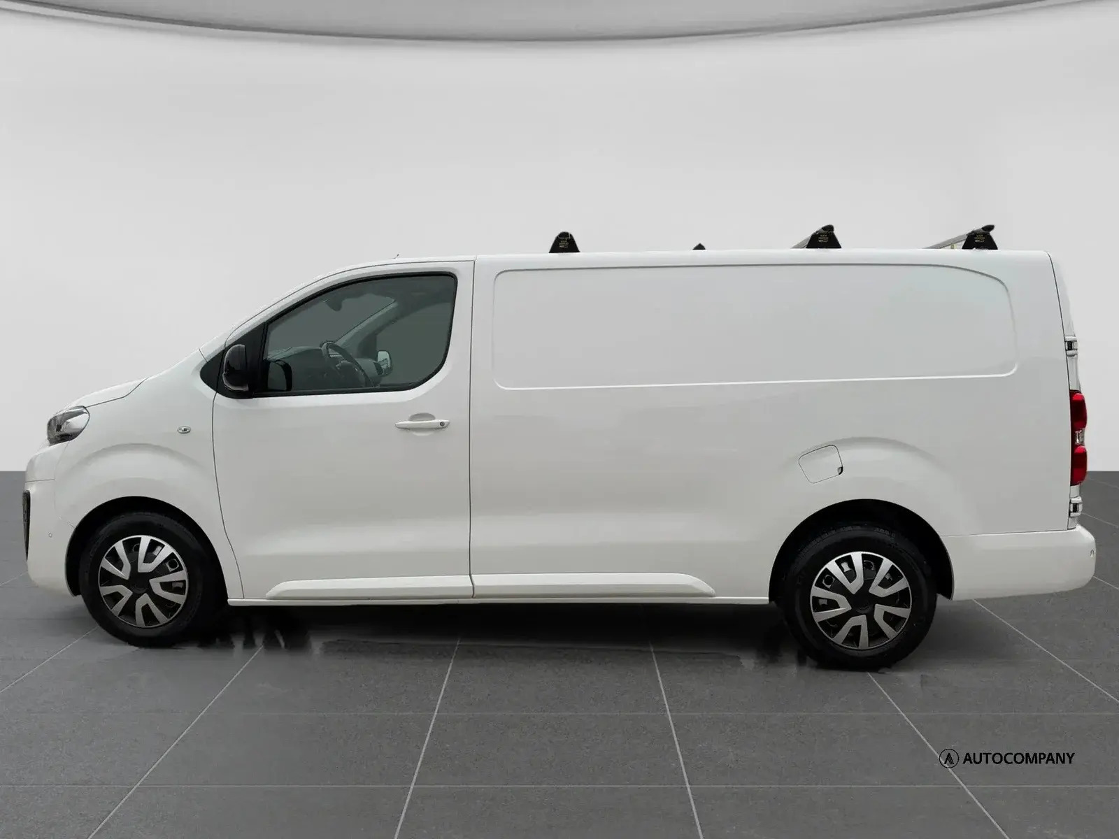 Hvid Peugeot Expert fra 2022