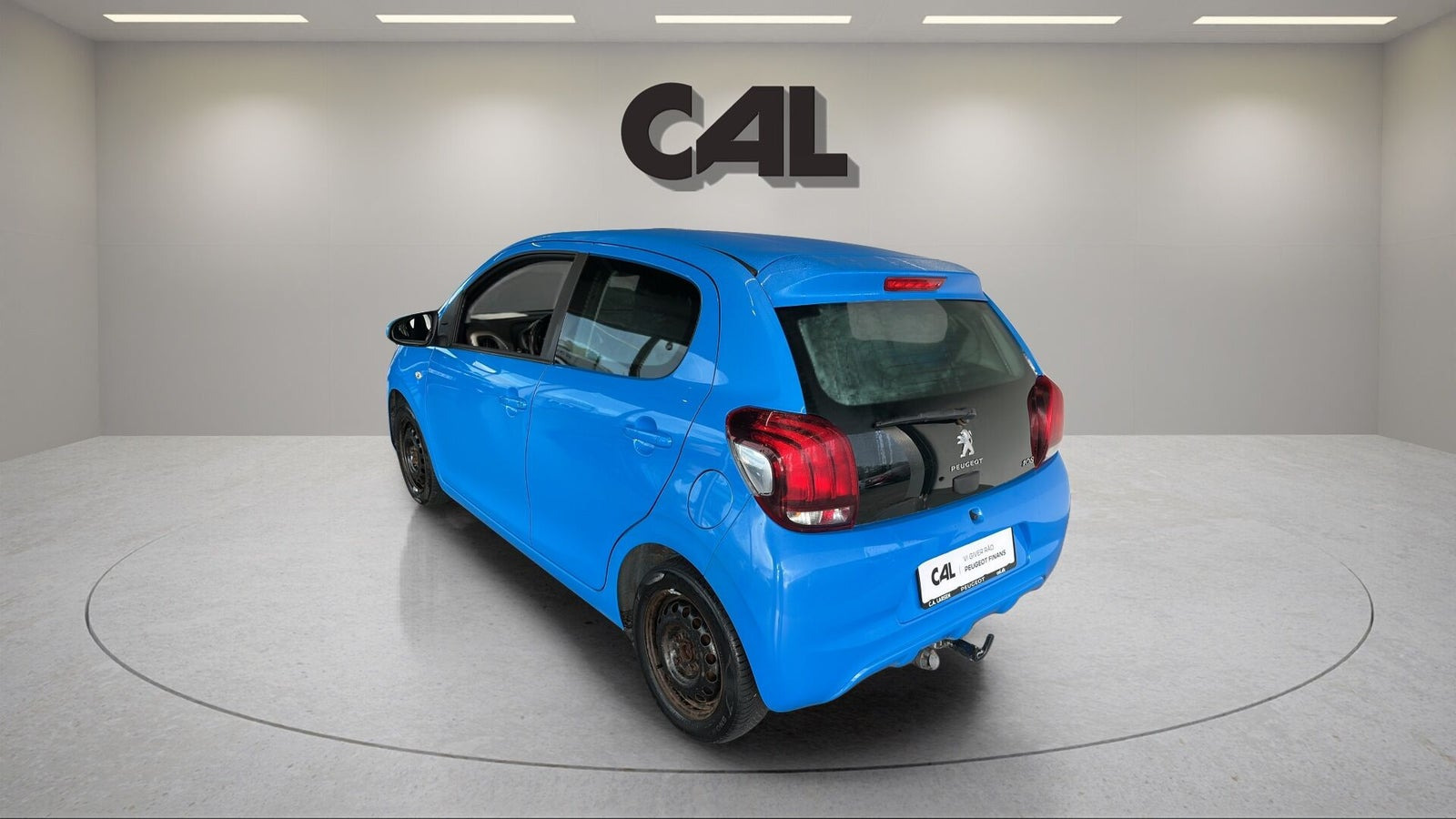 Blå Peugeot 108 fra 2016