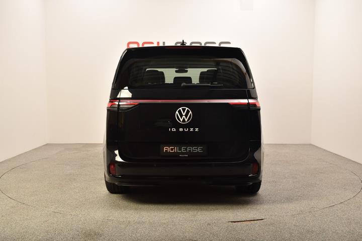 Sort VW ID.Buzz fra 2023