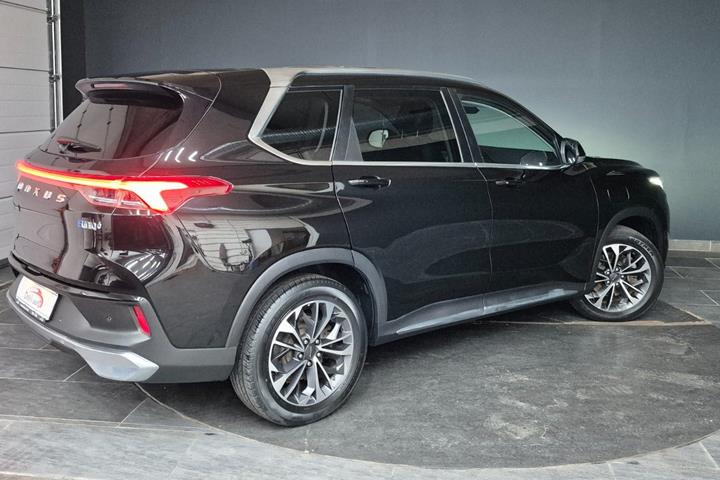 Sort Maxus Euniq6 fra 2023