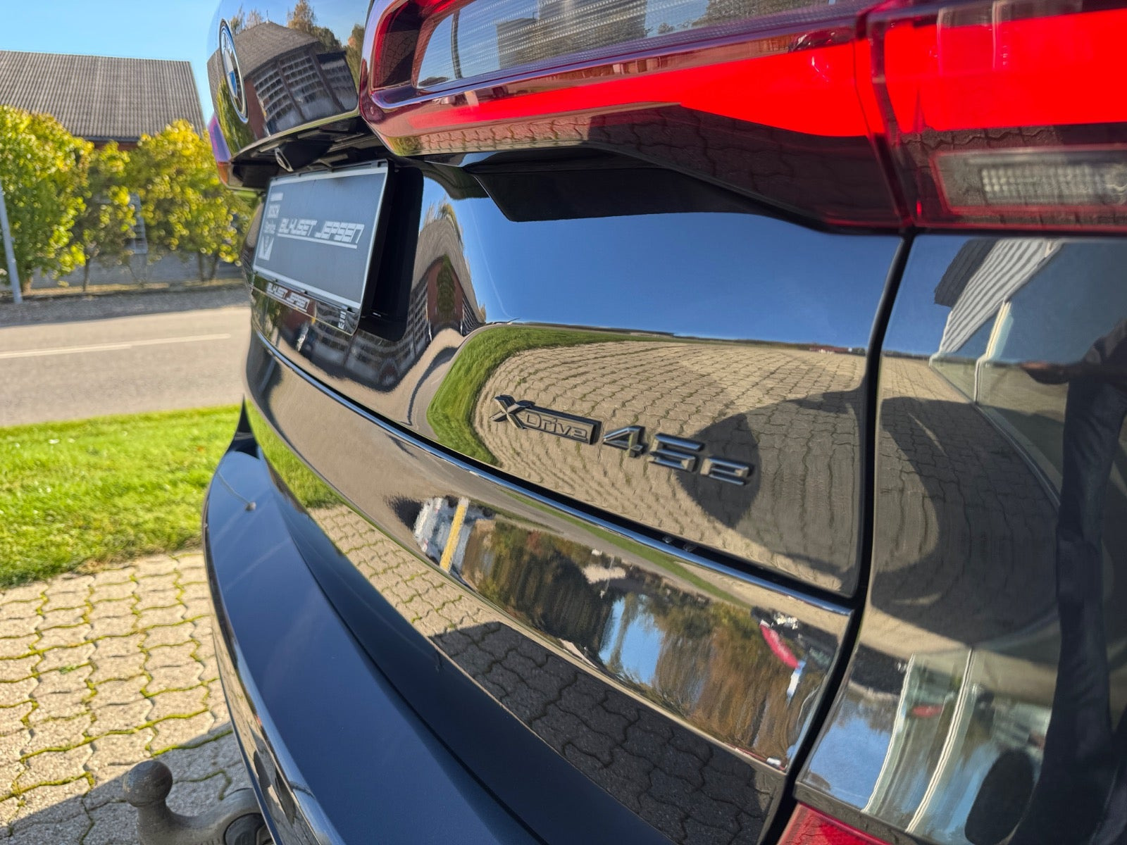 Grøn BMW X5 fra 2022