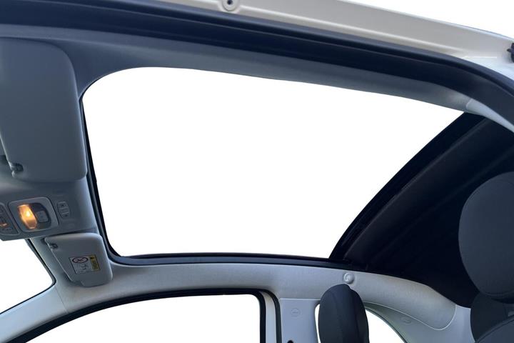 Hvid Fiat 500e fra 2023