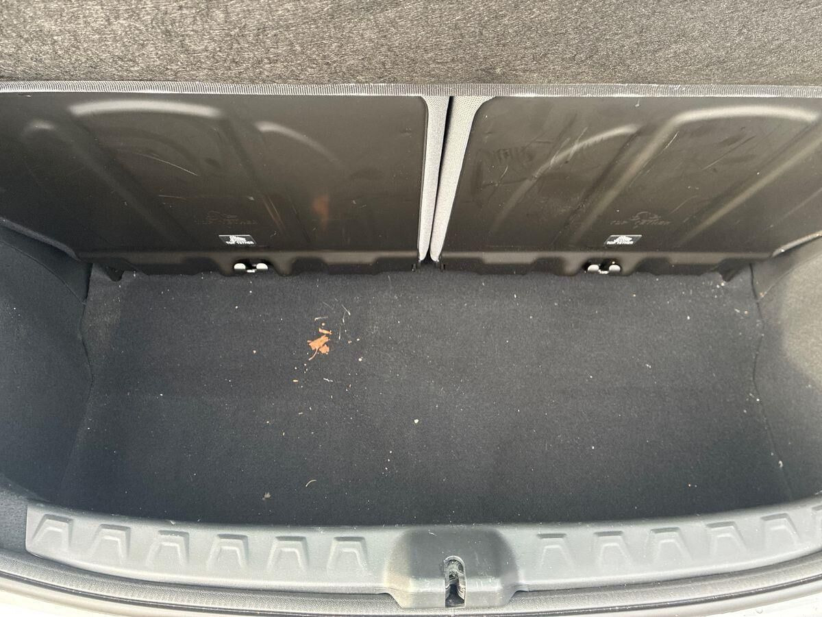 Grå Toyota Aygo fra 2020