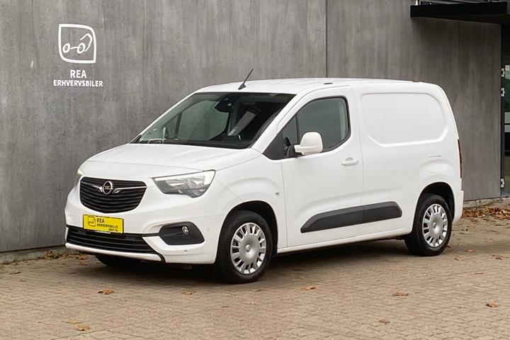 Hvid Opel Combo fra 2019