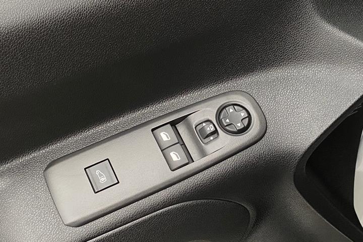 Hvid Opel Combo fra 2019