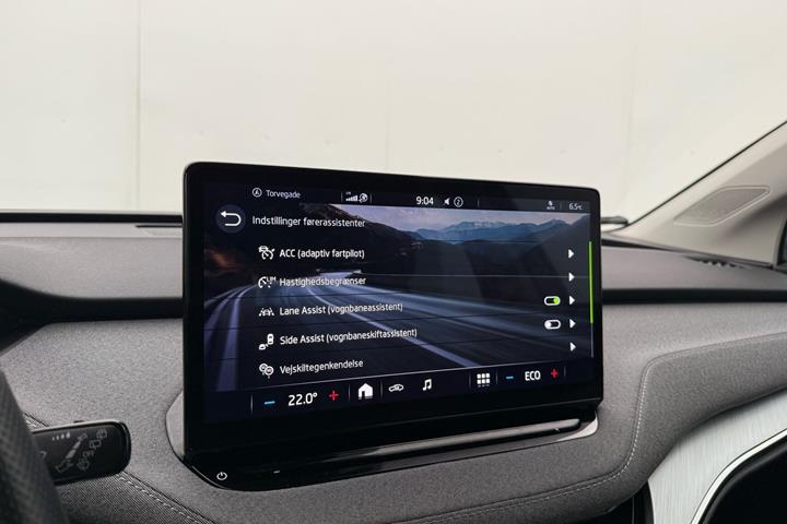 Grå Skoda Enyaq fra 2022